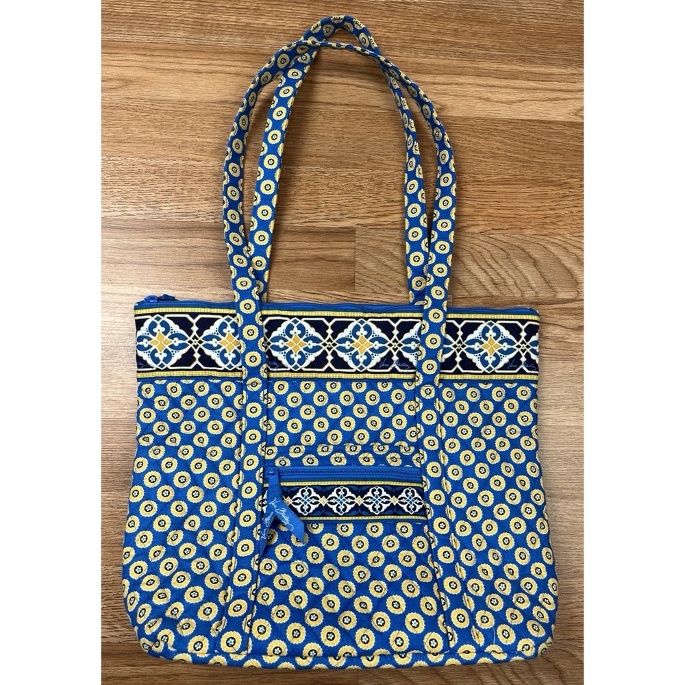 Vera Bradley Riviera Blue Tote Bag Purse Zip Close Blue Yellow Quilted Excellent